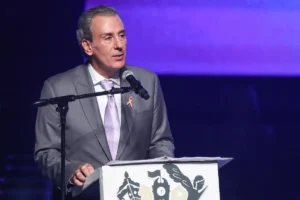 Pepe Chedraui aclara que crédito de 440 millones de pesos será para calles nuevas