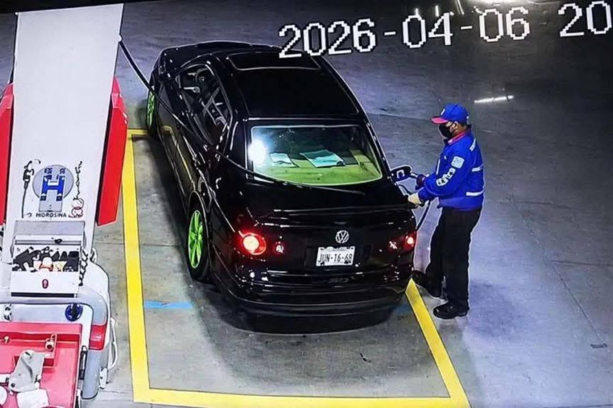 Lady Gasolina paga su adeudo en Puebla