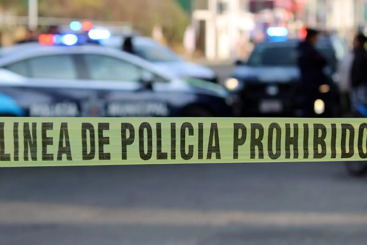 Hallan dos cuerpos dentro de auto en la Tehuacán-Córdoba 2 Encuentran cuerpos en la Tehuacán-Córdoba dentro de auto