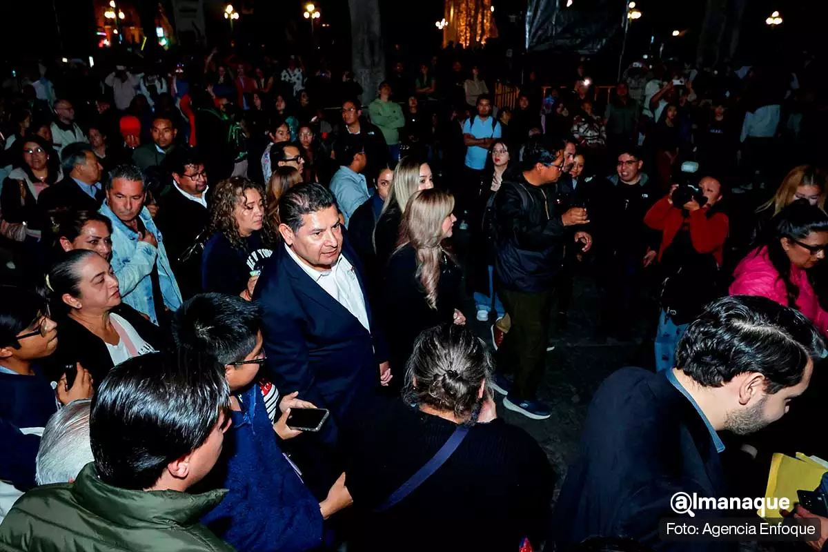 Glow Fest Puebla: La experiencia inmersiva que ilumina el Centro de Puebla