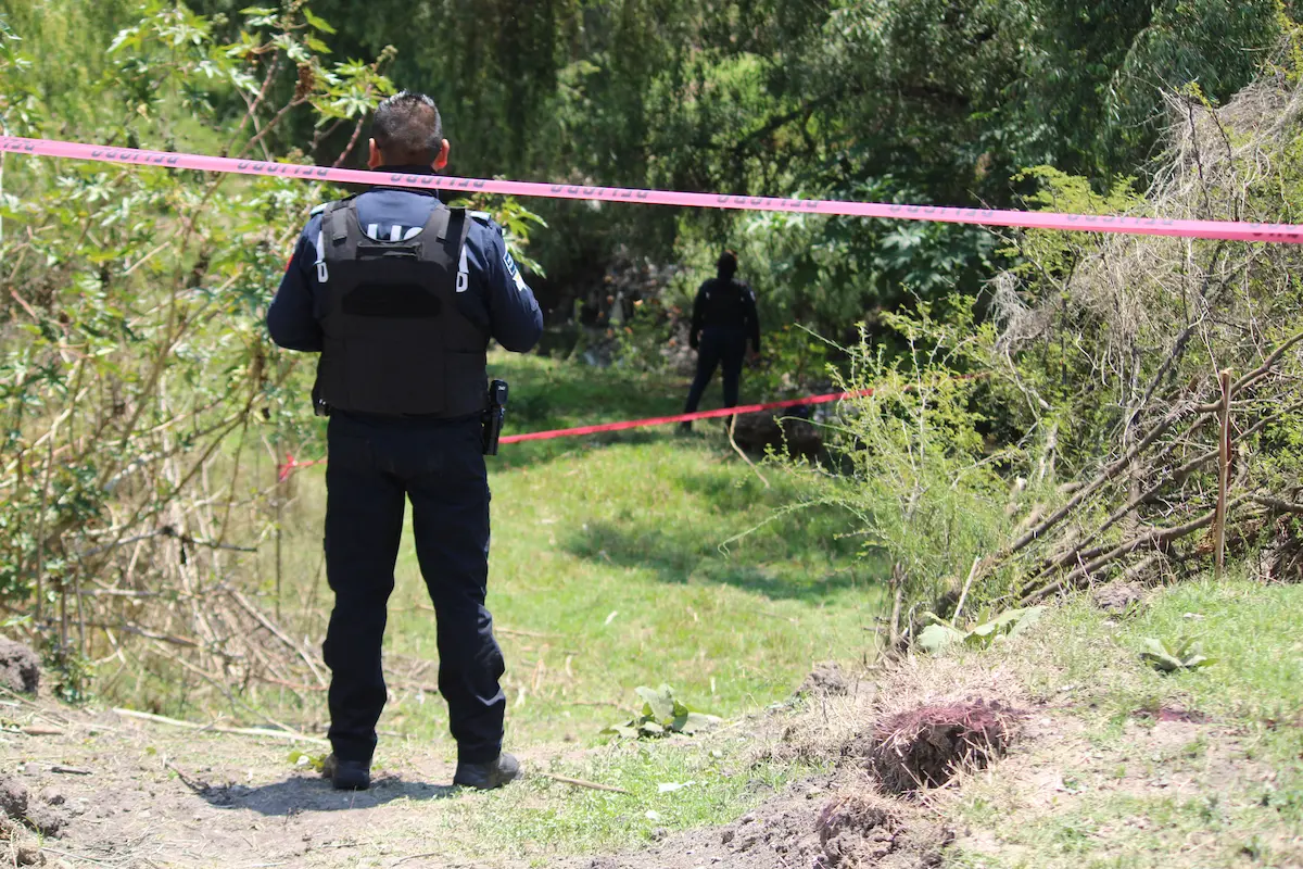 Localizan cuerpo baleado en el río Alseseca