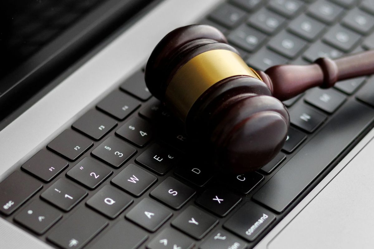 Ministro de la SCJN propone invalidar el delito de ciberasedio en Puebla: esta es la propuesta 3 Ministro de la SCJN propone invalidar el delito de ciberasedio en Puebla: esta es la propuesta