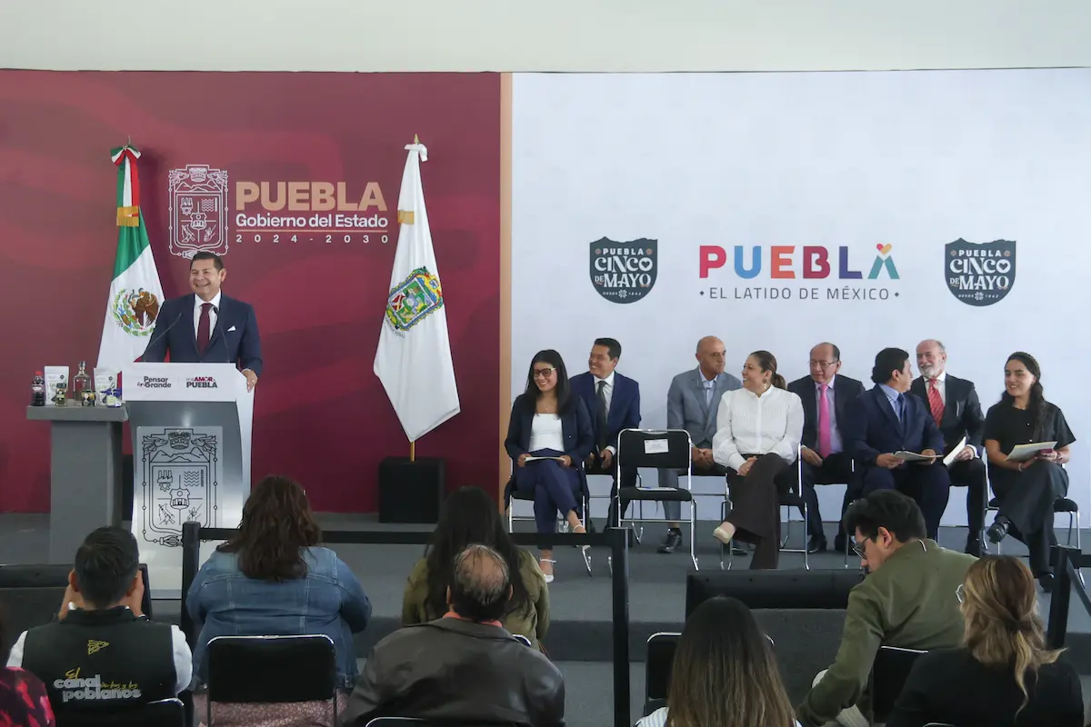 Armenta donará lugares para el España vs Perú en el Cuauhtémoc 