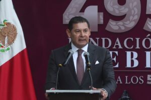 Tras inconstitucionalidad del ciberasedio en Puebla, se demuestra la división de Poderes: Armenta 2 Inconstitucionalidad del ciberasedio demuestra división de poderes: Armenta