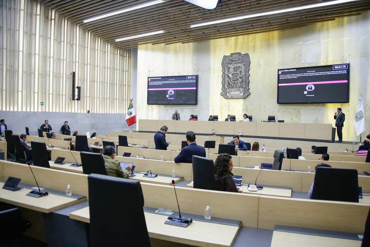 PAN propone foros sobre delitos digitales tras fallo de la Corte sobre ciberasedio