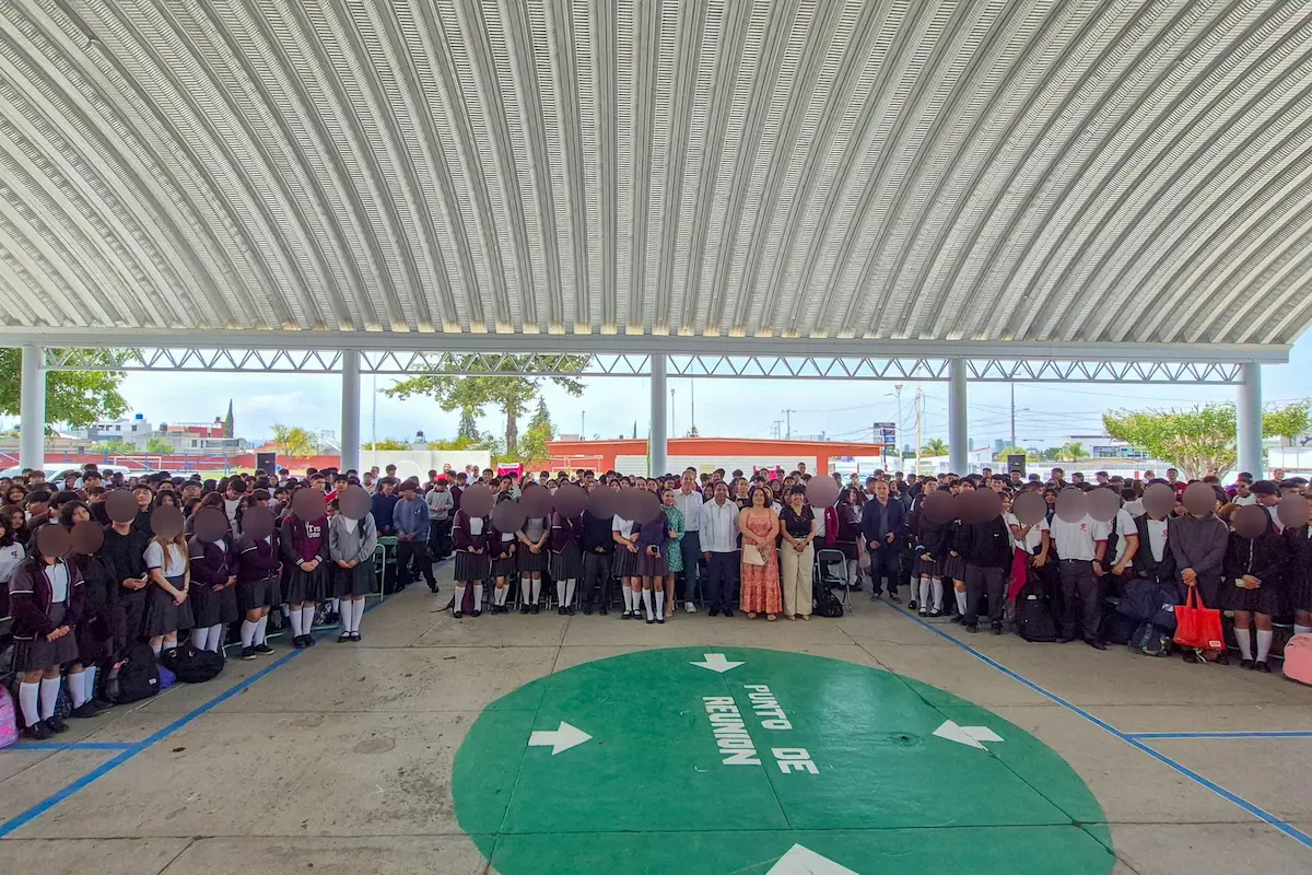 Pepe Chedraui impulsa el teatro entre juventudes para fortalecer su salud emocional
