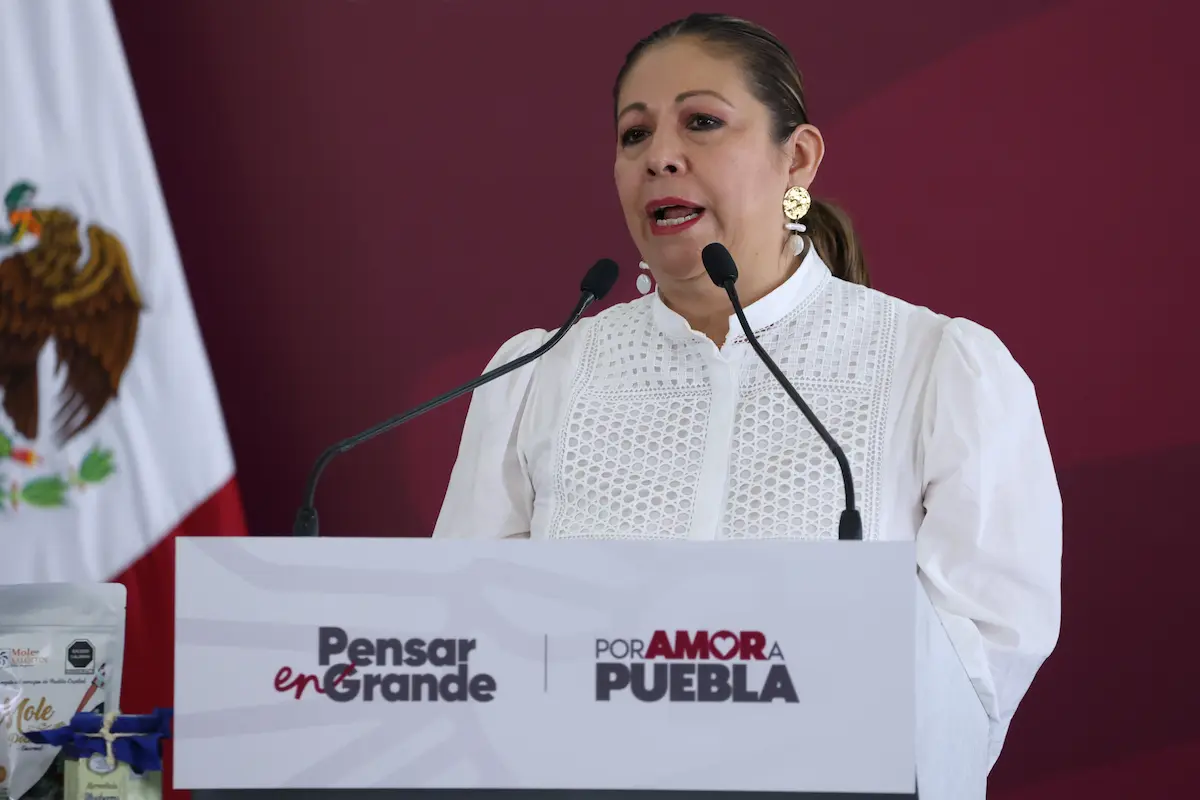 Laura Artemisa no se descarta para las elecciones del 2027