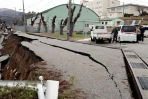 Alerta de tsunami por terremoto en Japón de 7.7