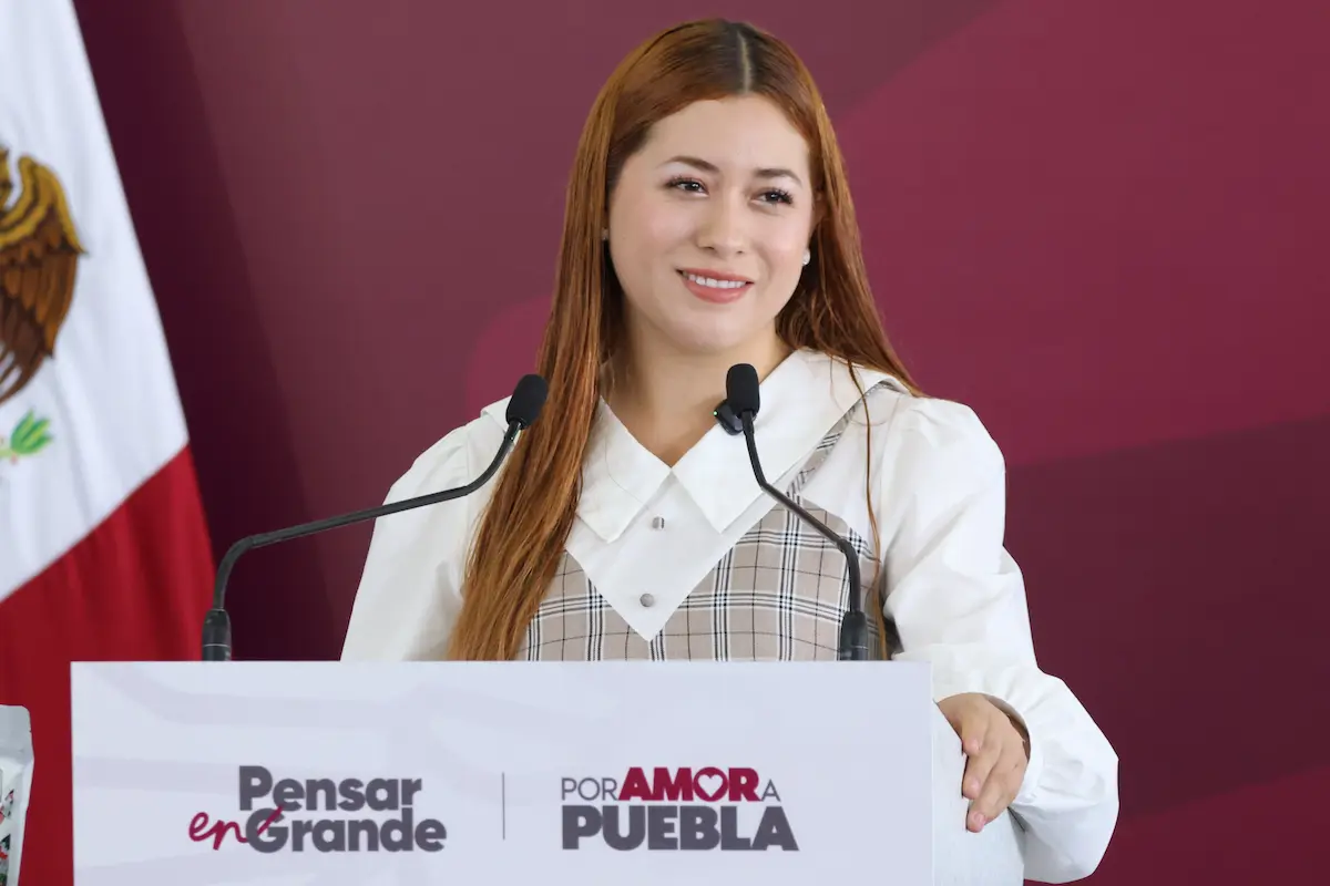 Un éxito el Festival Glow Puebla