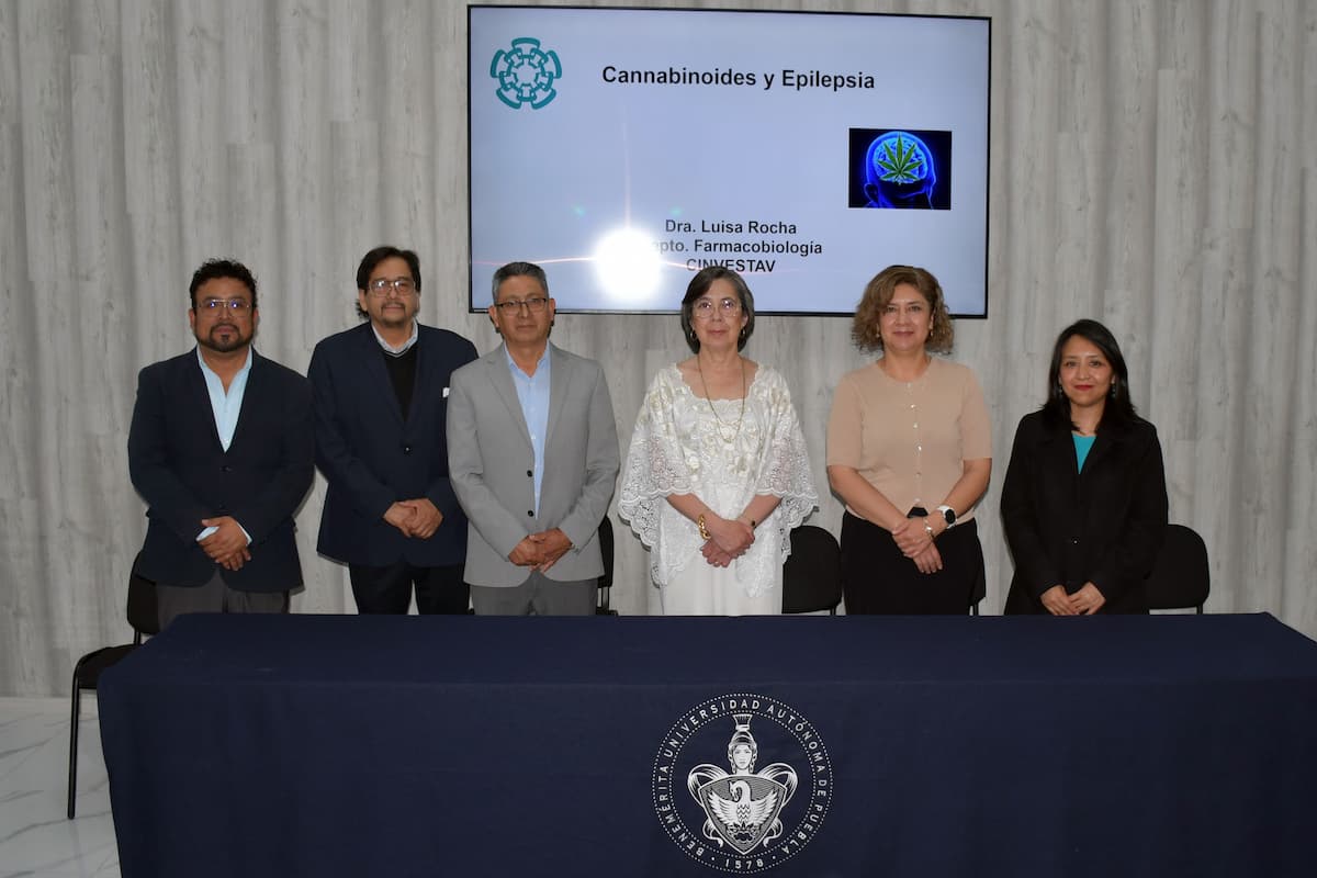 Realizan ciclo de conferencias sobre epilepsia y los cannabinoides como alternativa terapéutica