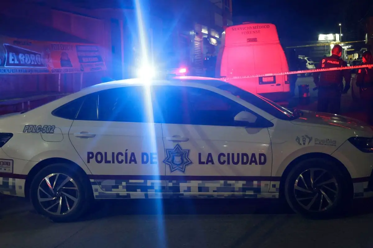 Se llevan celulares en asalto a Coppel Chapultepec en Puebla