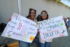 fila para Morat en la Feria de Puebla 2026