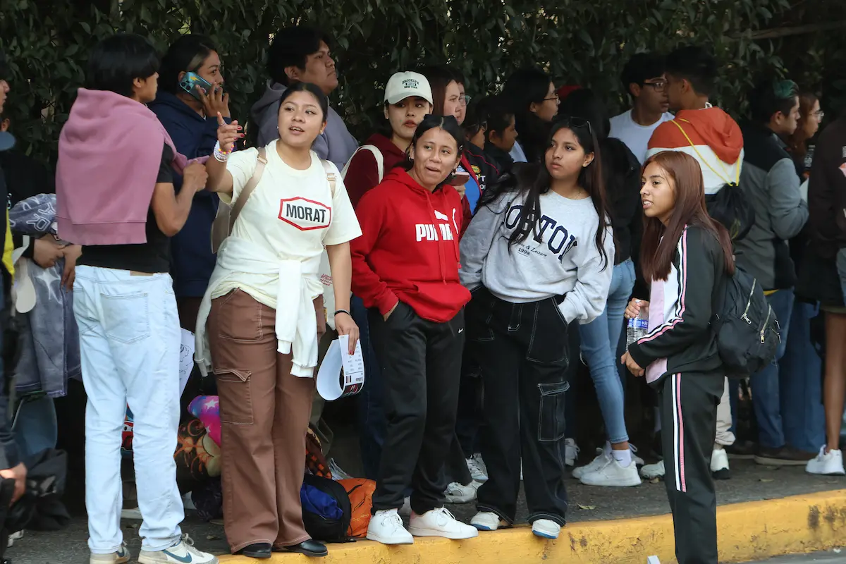 fila para Morat en la Feria de Puebla 2026