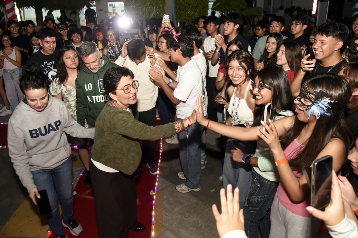 Inaugura Rectora Lilia Cedillo Cuarto Campamento con Causa del Bachillerato 5 de Mayo