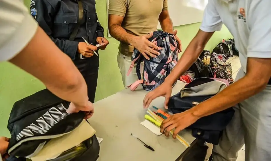 Buscan regular operativo mochila en escuelas de Puebla