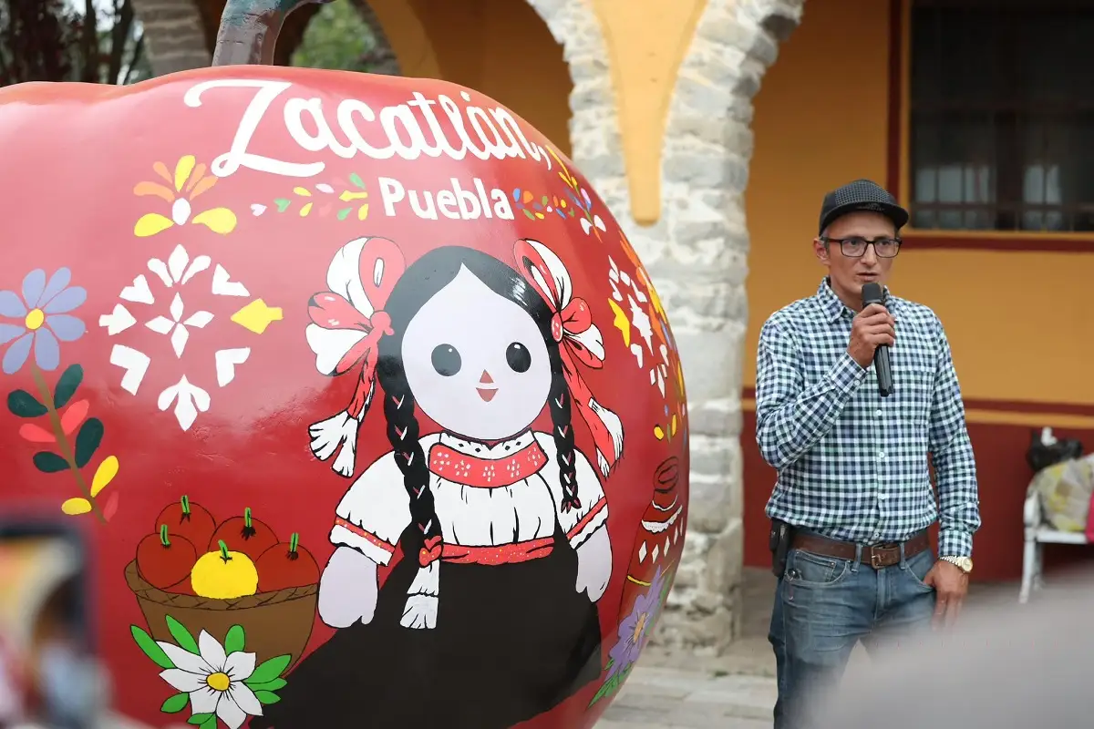 Zacatlán festejó 15 años como Pueblo Mágico con show de drones