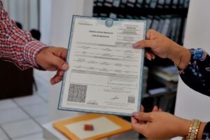 Este es el cambio en el acta de nacimiento que aprobó la SCJN