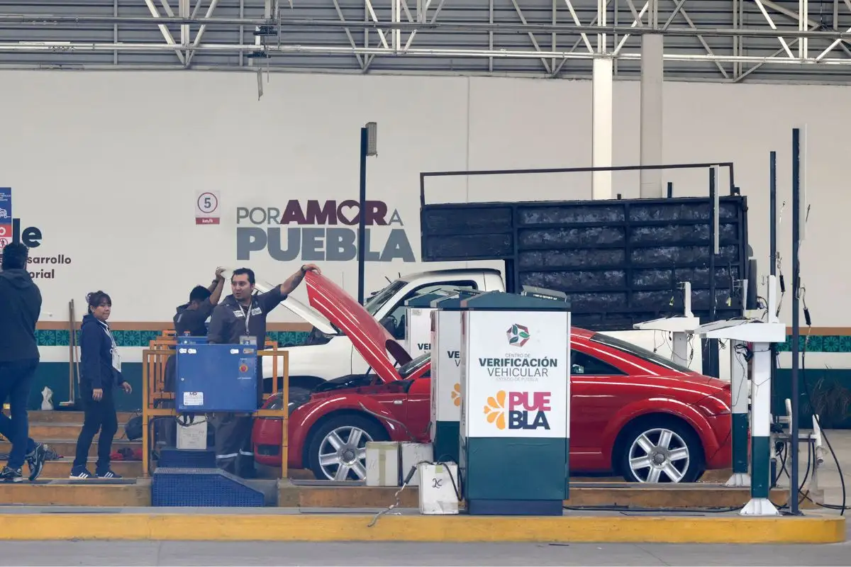 ¿Qué autos verifican en Puebla durante mayo de 2026?
