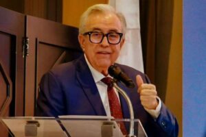 Rubén Rocha pide licencia como gobernador de Sinaloa