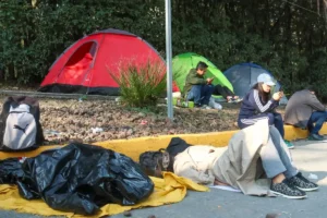 (VIDEO) Acampan para ver a Ozuna en la Feria de Puebla 2026