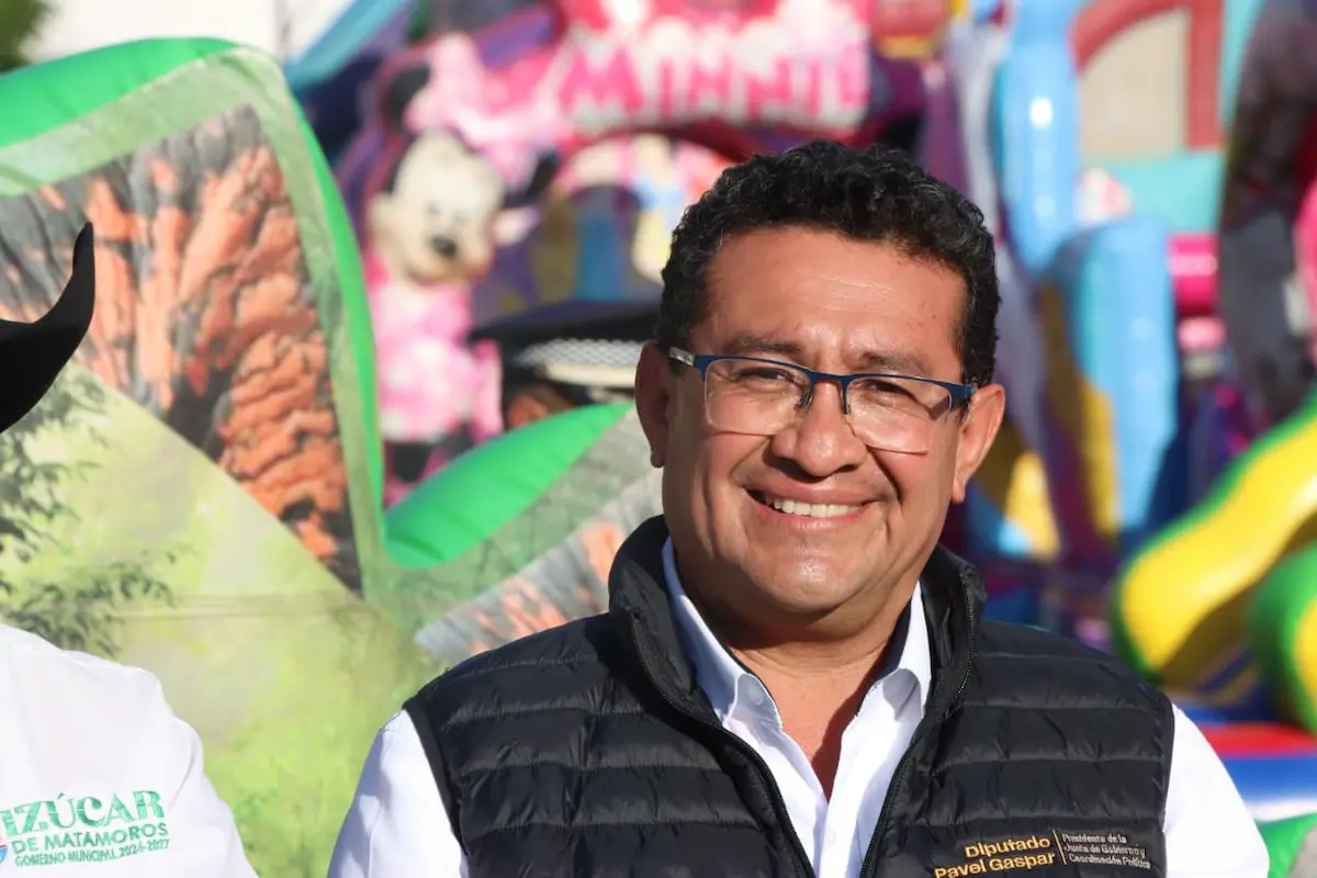 Con motivo del Día de la Niña y el Niño, el diputado visitó Izúcar de Matamoros para convivir con la niñez mixteca en “Izucarlandia”