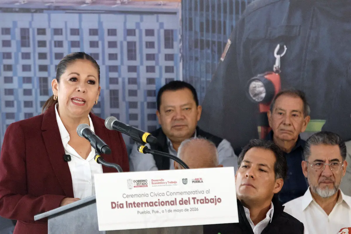 Secretaria de Bienestar se deslinda de botellas de agua Laura Artemisa