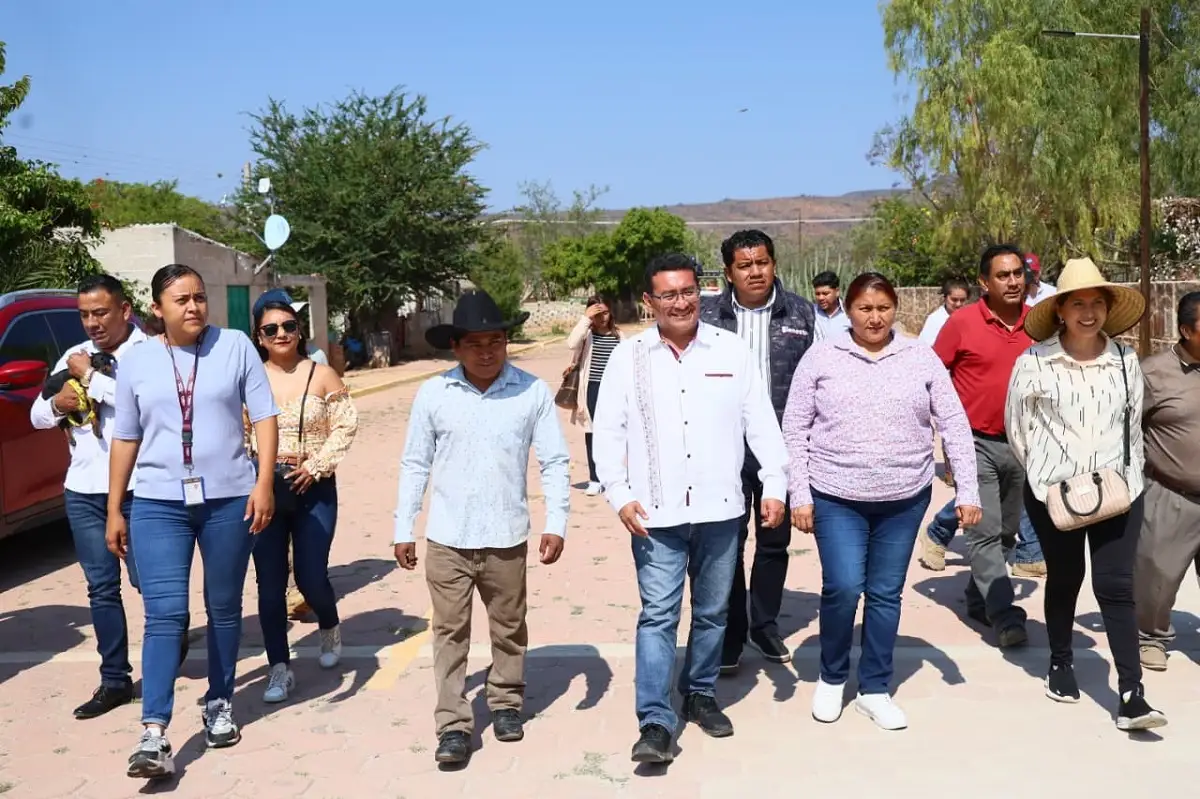 Pável Gaspar encabeza jornada de inauguración de Obras Comunitarias en la Mixteca poblana