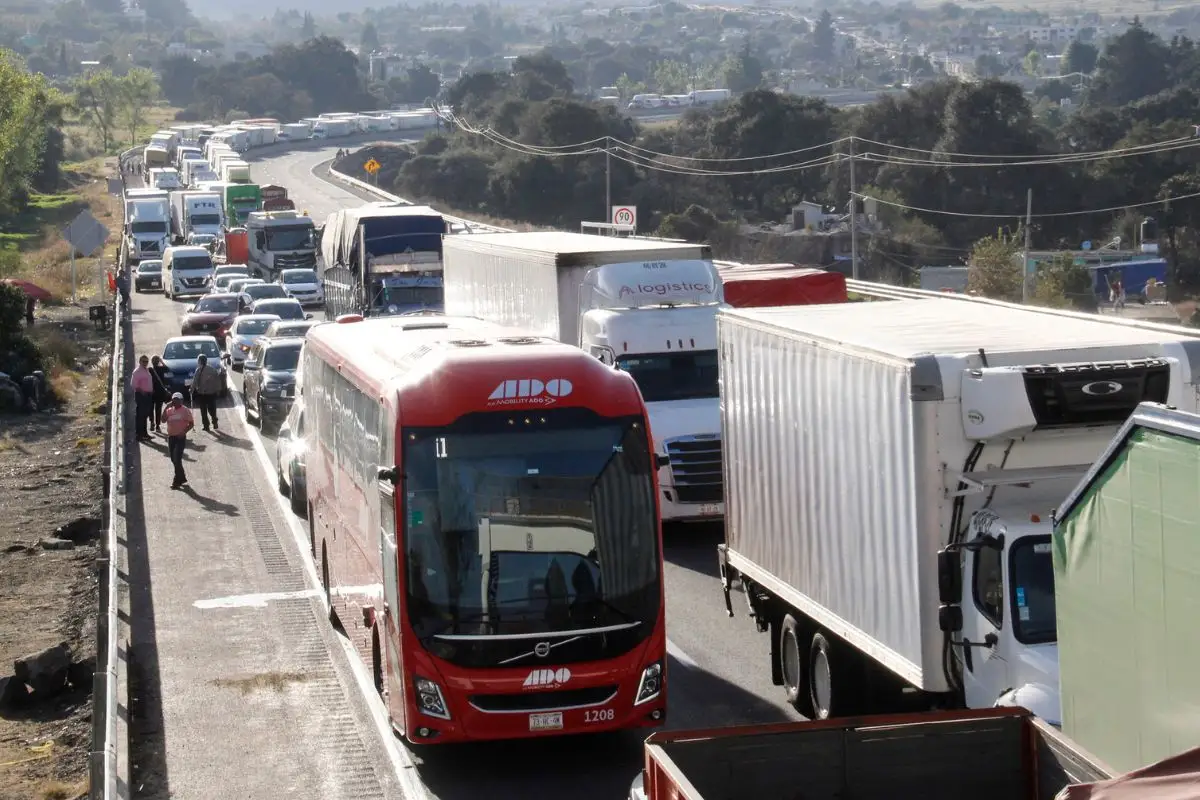 Está la autopista México-Puebla cerrada hoy por obras
