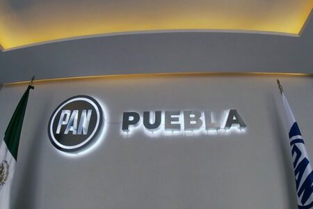PAN consulta al Tribunal Electoral si debe postular a una mujer por la alcaldía de Puebla en 2027