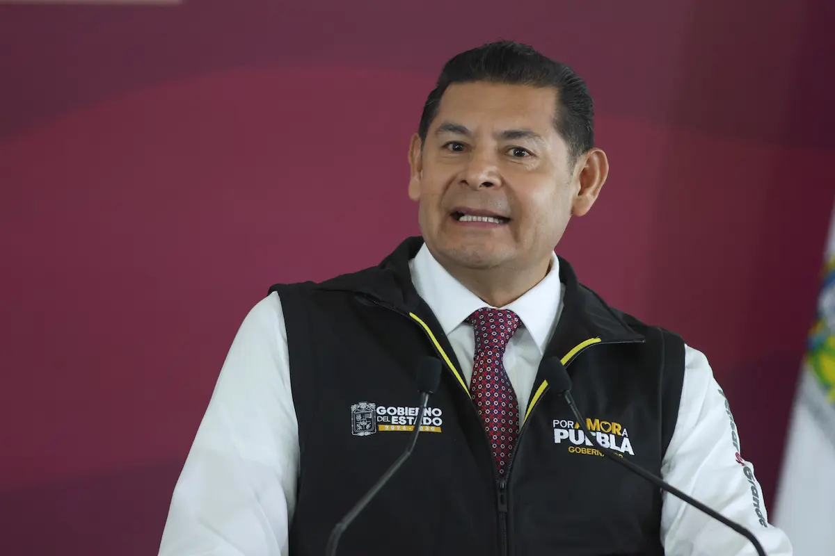 Amenazan a Alejandro Armenta, gobernador de Puebla