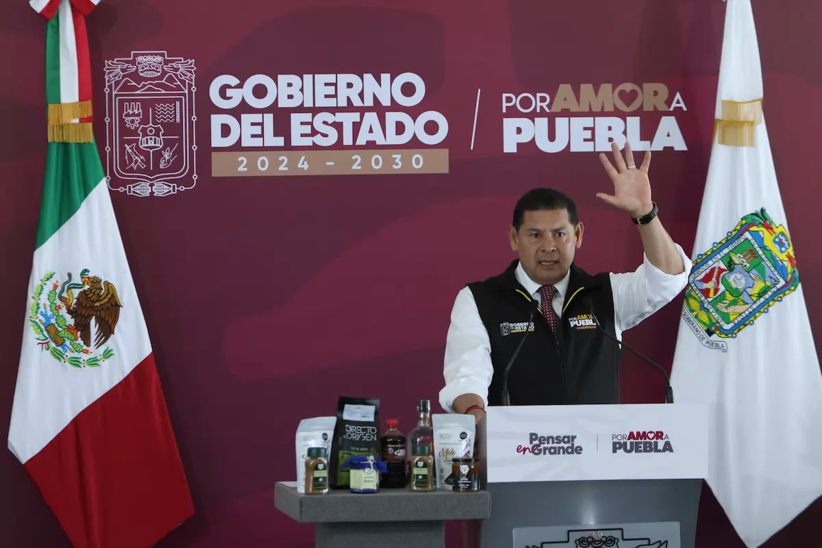 Amenazan a Alejandro Armenta, gobernador de Puebla