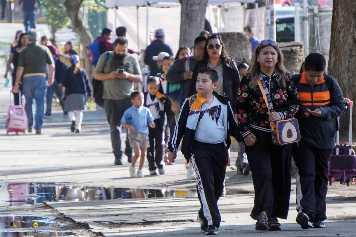 Megapuente escolar en Puebla: suspenden clases a partir del 14 de mayo 