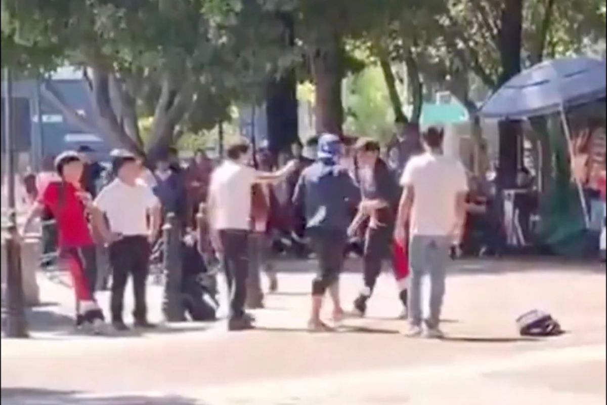 Captan riña en el Paseo Bravo de estudiantes del Colegio Cultural