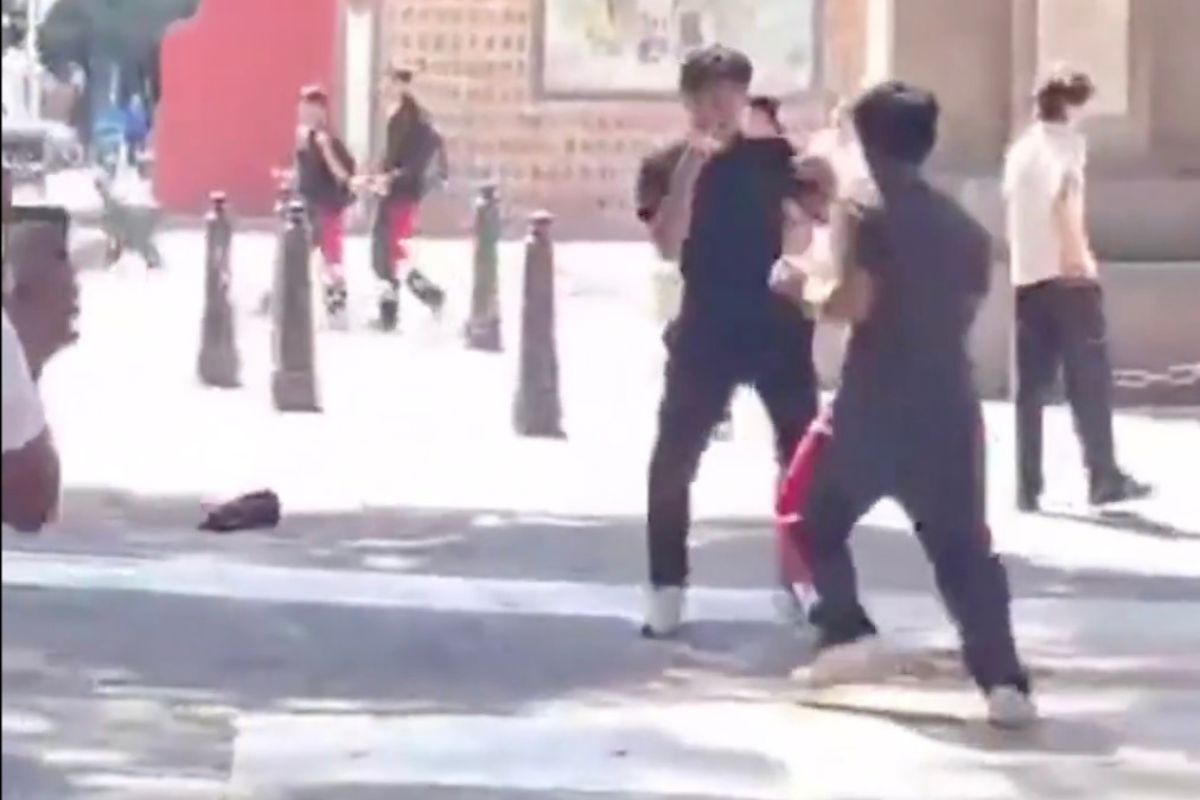 Captan riña en el Paseo Bravo de estudiantes del Colegio Cultural