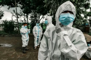 OMS declara emergencia sanitaria por ébola