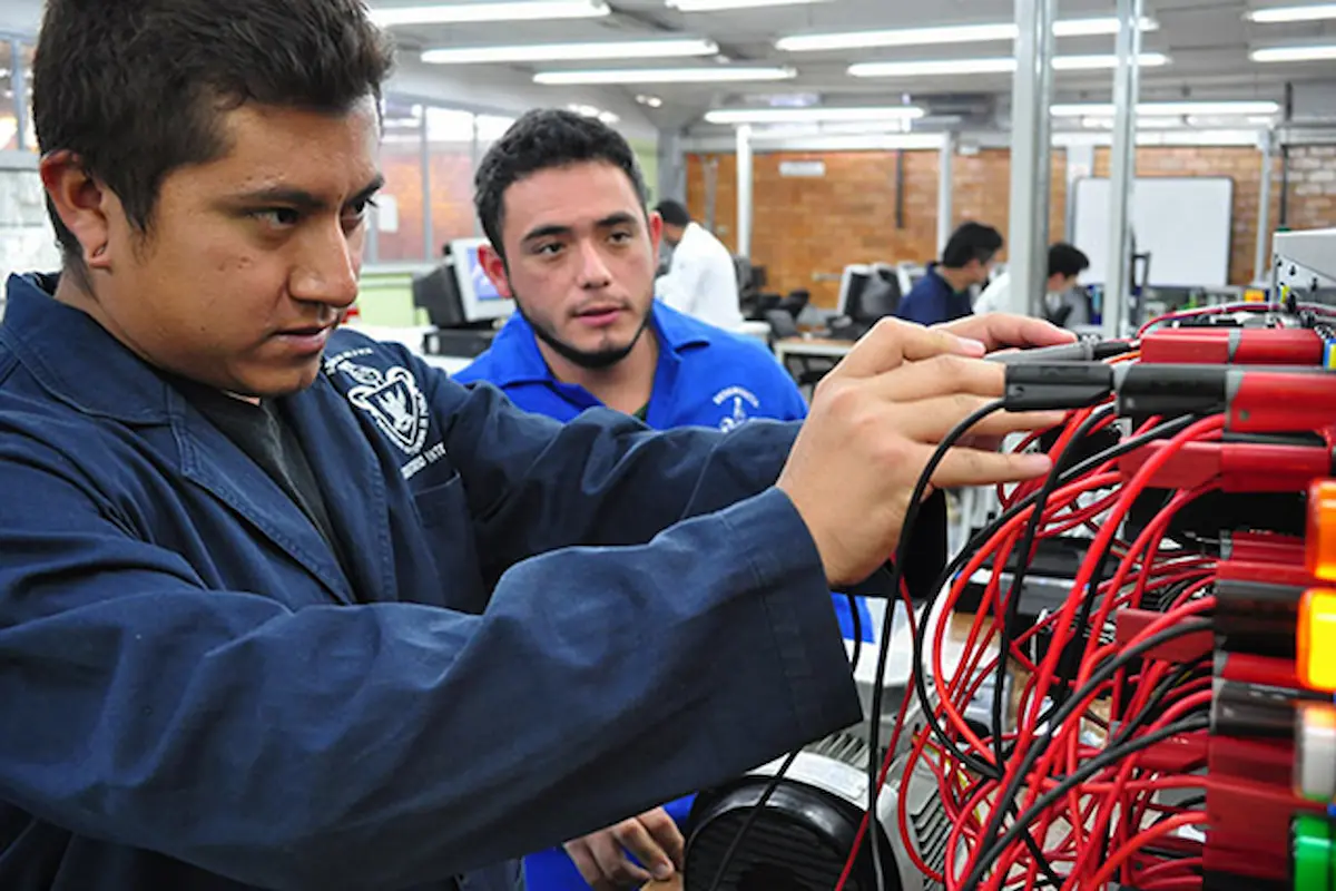 BUAP dará ingreso directo a 99 carreras para el proceso de Admisión 2026