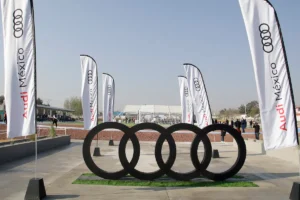 Audi abrirá 800 vacantes en Puebla, anuncia Armenta