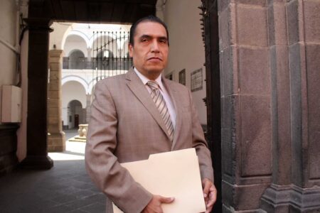 Abren investigación contra Enrique Romero Razo por caso Karla López