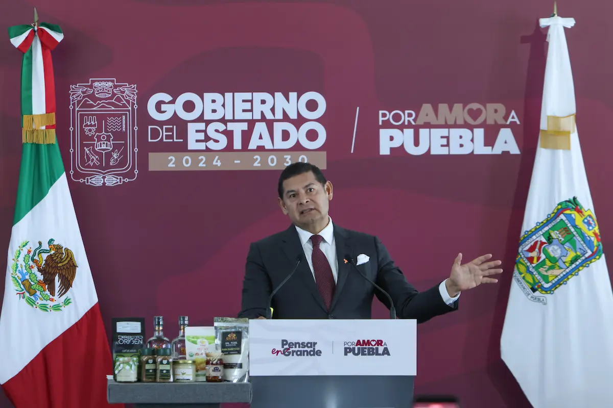 Hay buenos perfiles en Morena Puebla