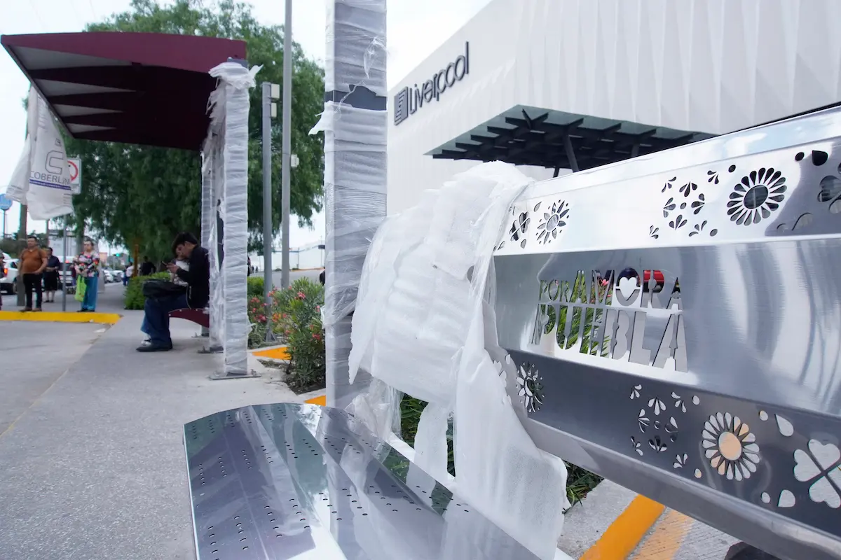 Ayuntamiento de Puebla ahorrará 35 millones de pesos con concesión de paraderos del transporte público