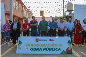 Roberto Solís recupera espacios para las familias- Entrega parque rehabilitado en San Mateo Capultitlán