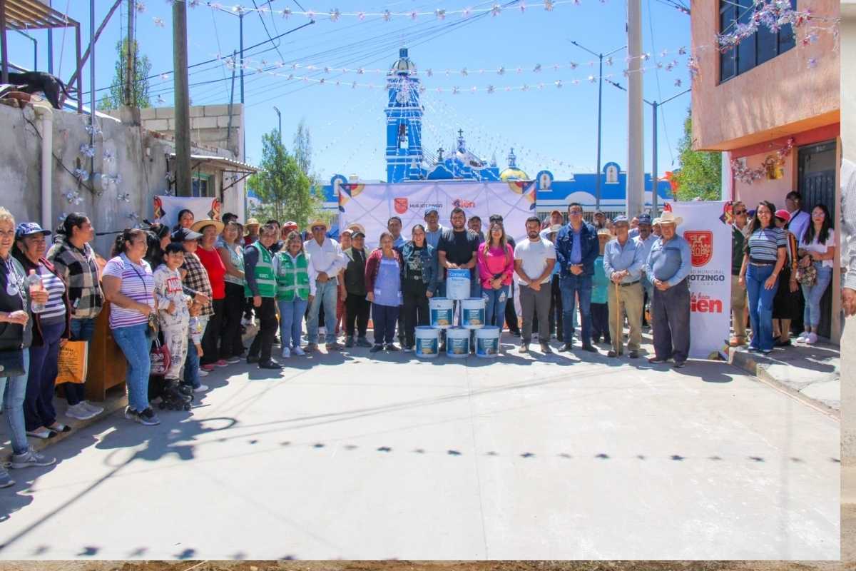 Roberto Solís impulsa el embellecimiento de San Mateo Capultitlán con pintado de guarniciones y pasos peatonales