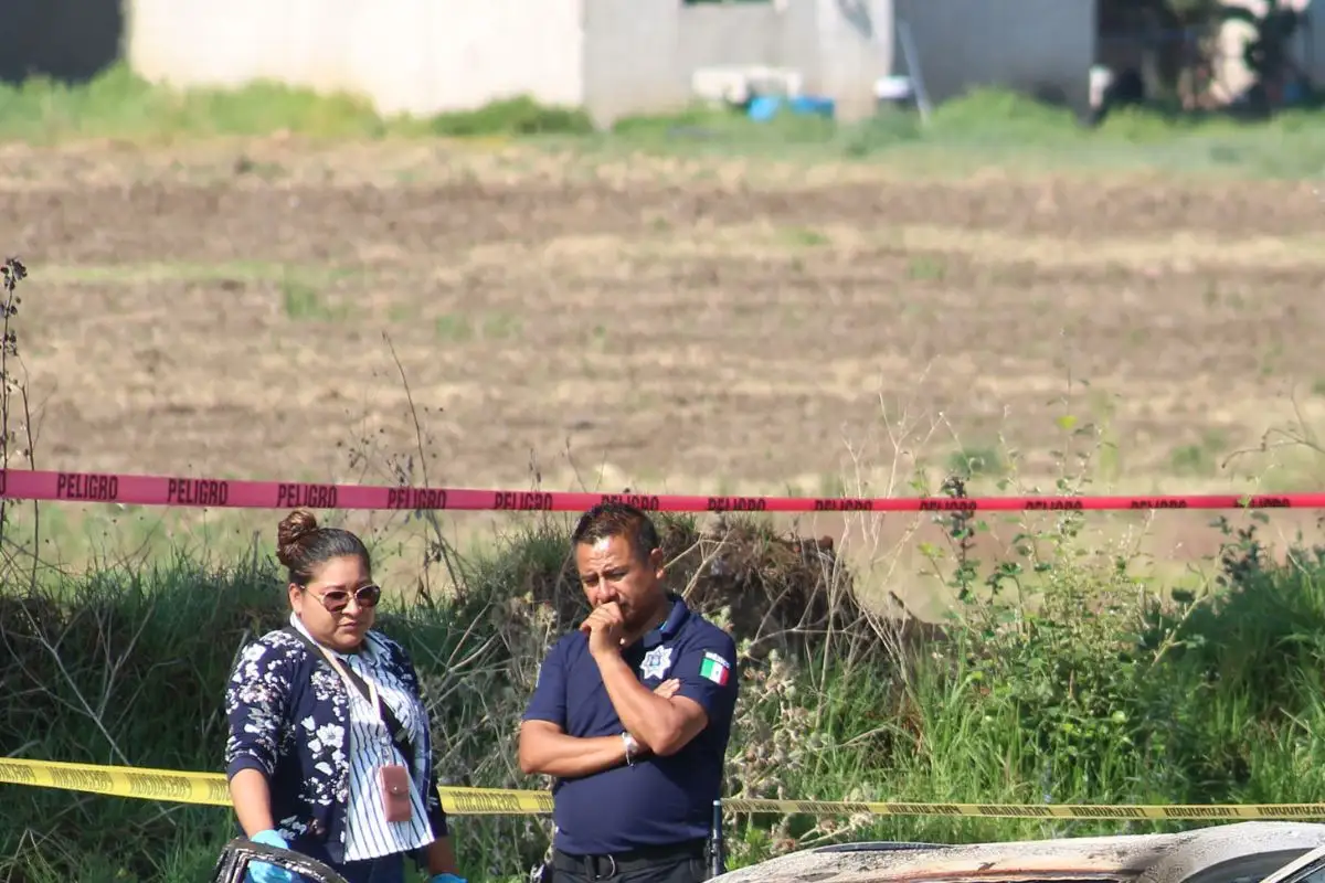 Hallan cadáveres en camino de terracería en Izúcar de Matamoros