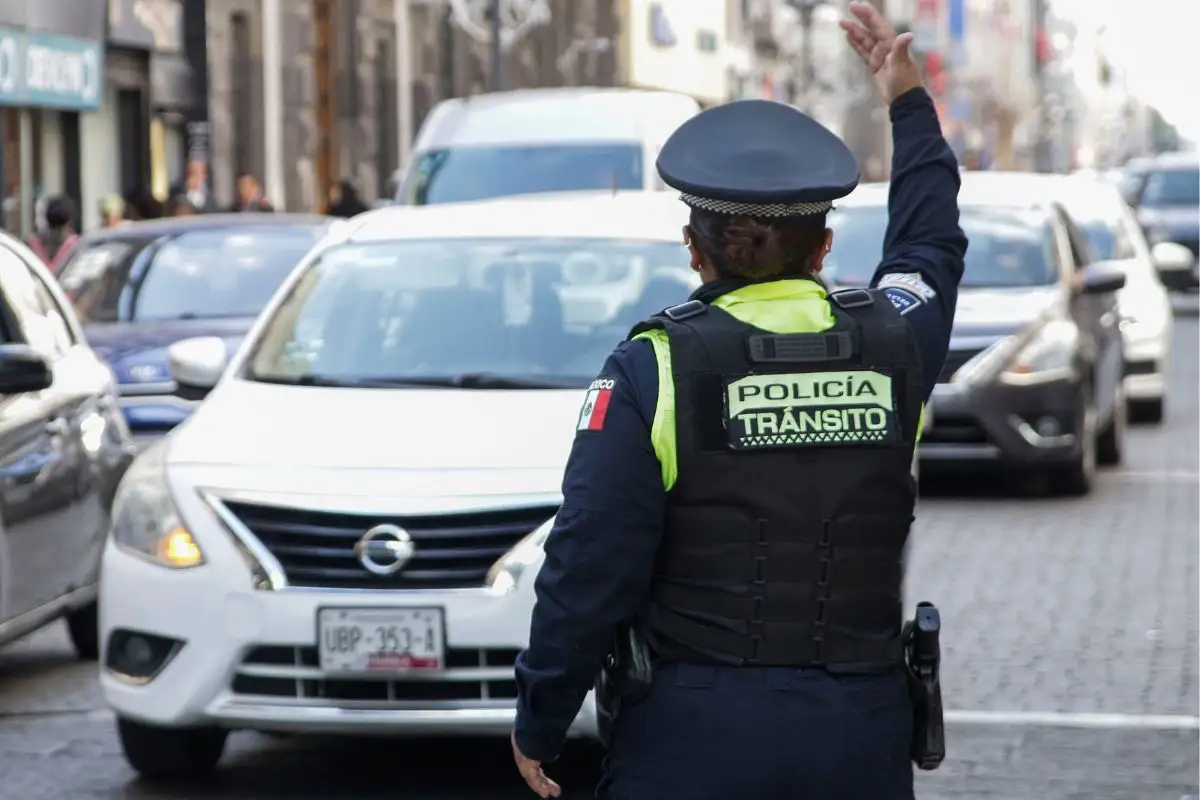 Pide Armenta a Pepe Chedraui contratación de agentes viales