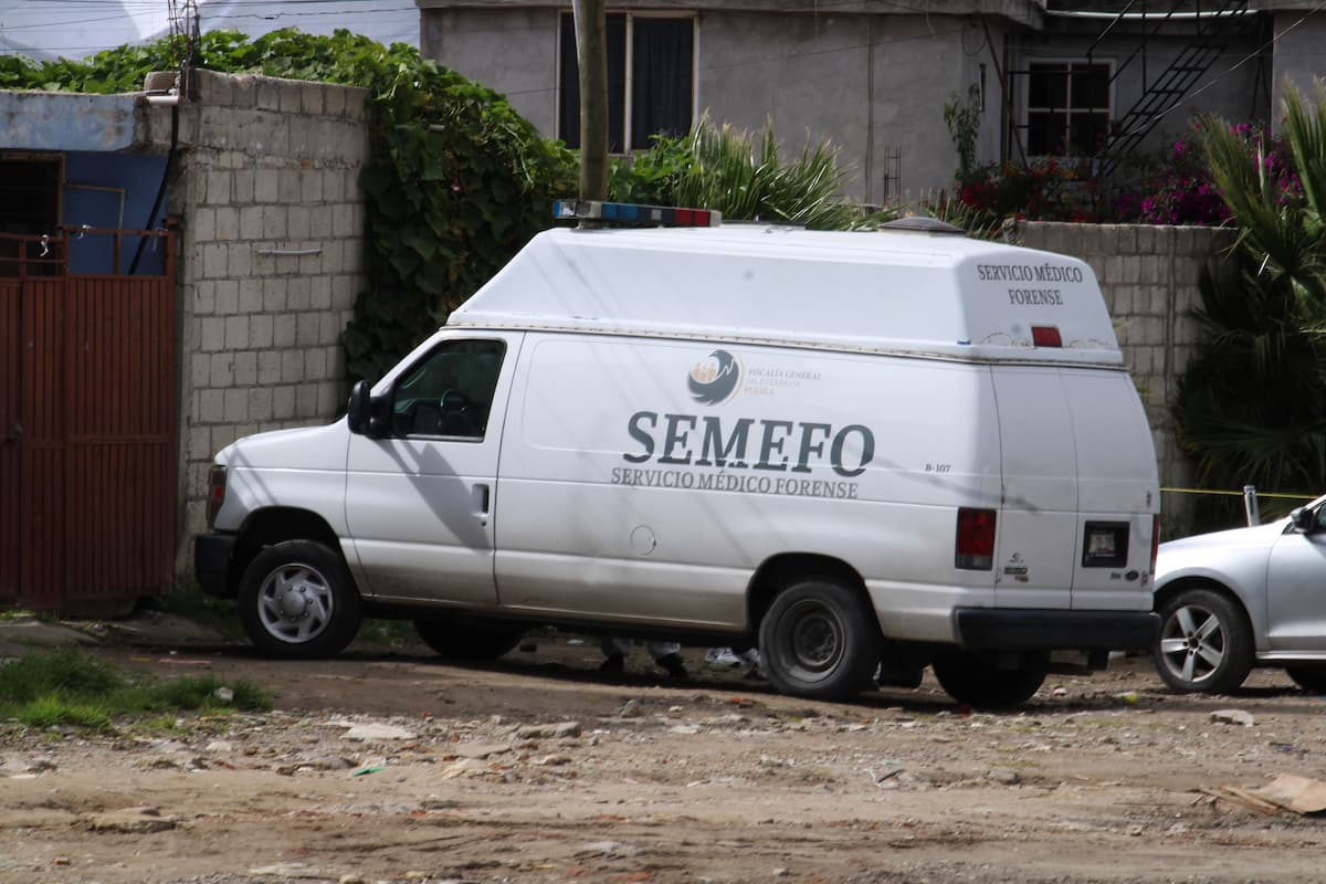 Localizan bolsas con restos humanos en la zona cañera de Chietla