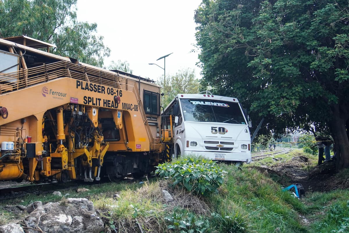 Choque de ruta 50 con tren en Puebla es porque choferes trabajan 15 horas