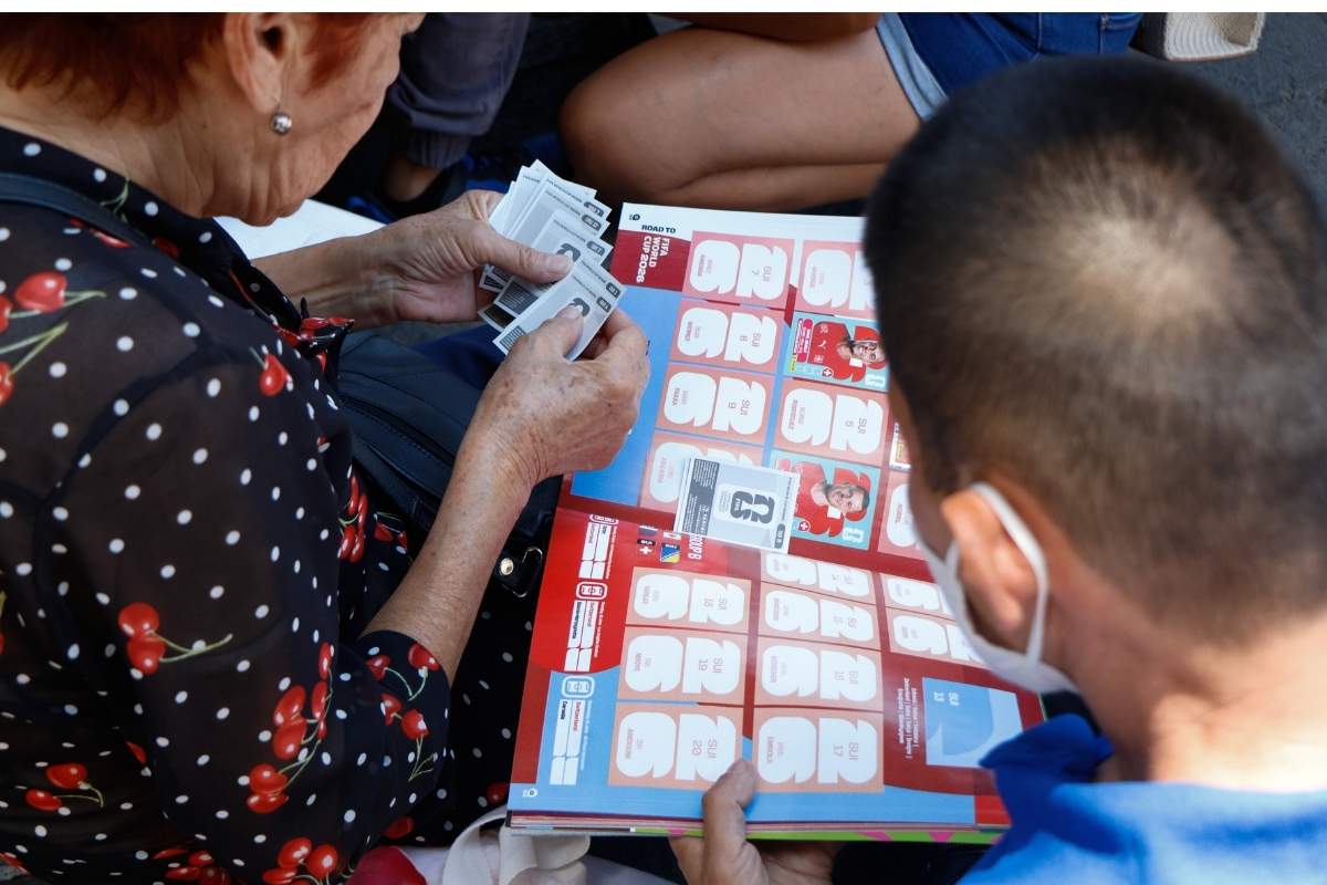 intercambiar estampas del mundial en Puebla