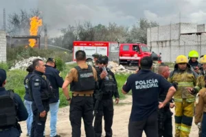 gobierno estatal atiende emergencia por explosión en Tepeaca
