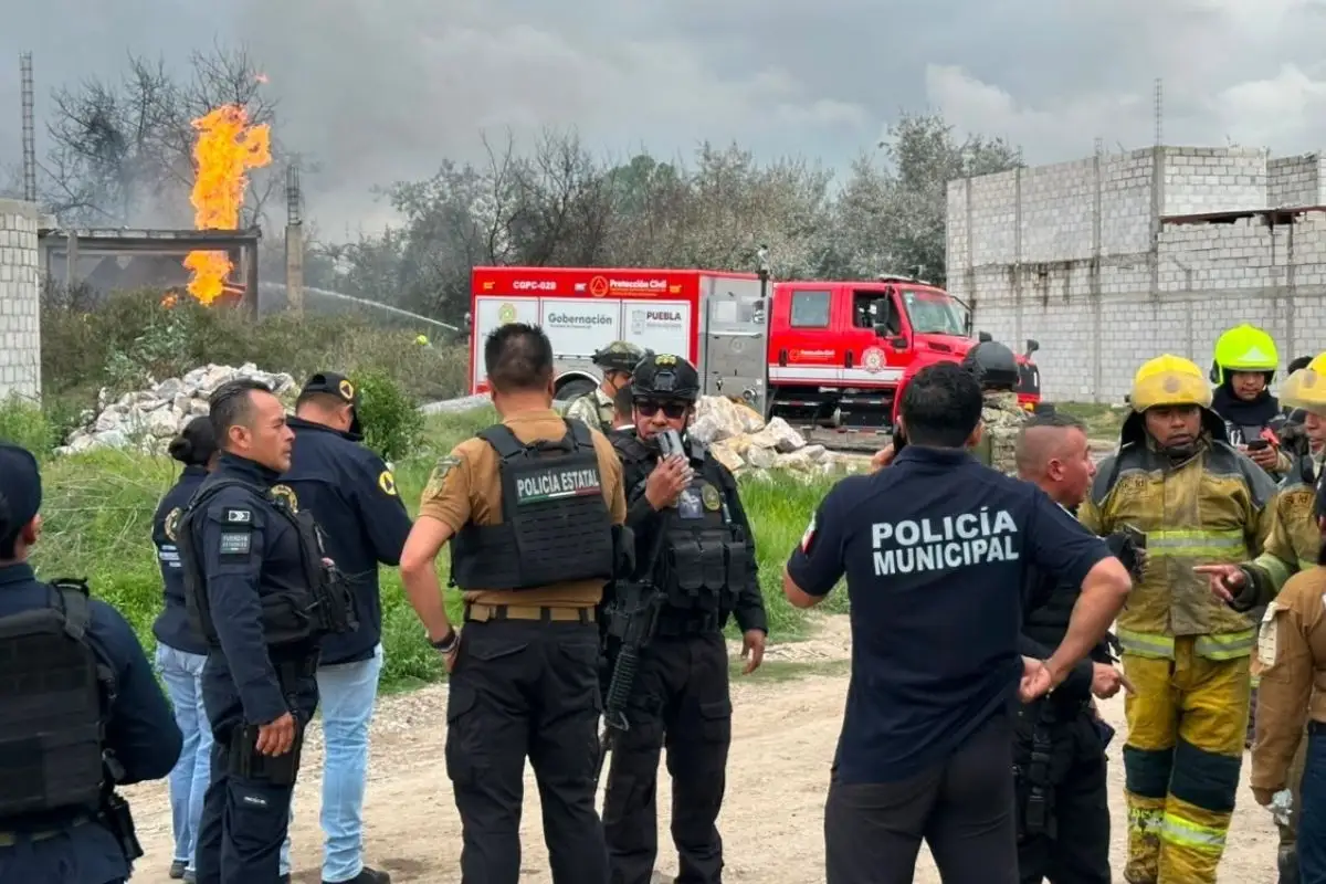 gobierno estatal atiende emergencia por explosión en Tepeaca