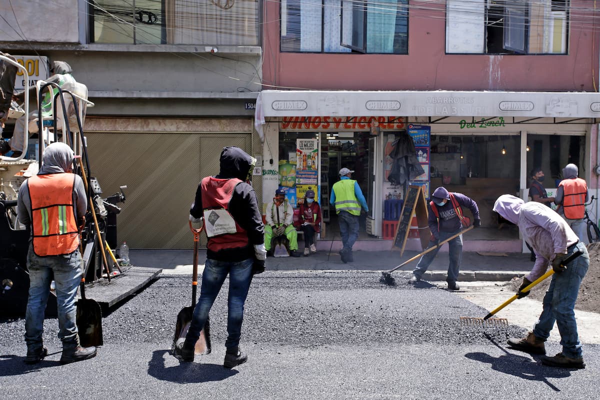 Trasladarán a Puebla 15 mil toneladas de cemento asfáltico donado por Pemex para rehabilitar calles 